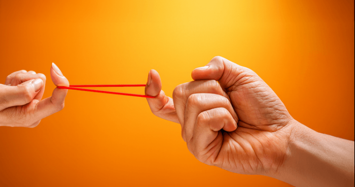 Funding Rates Flagged Crypto Pullback Before $400M Washout: QCP