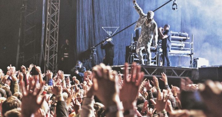 Another Celebrity Scam? Kanye West Memecoin Launch Leaves 60% Of Investors In The Red