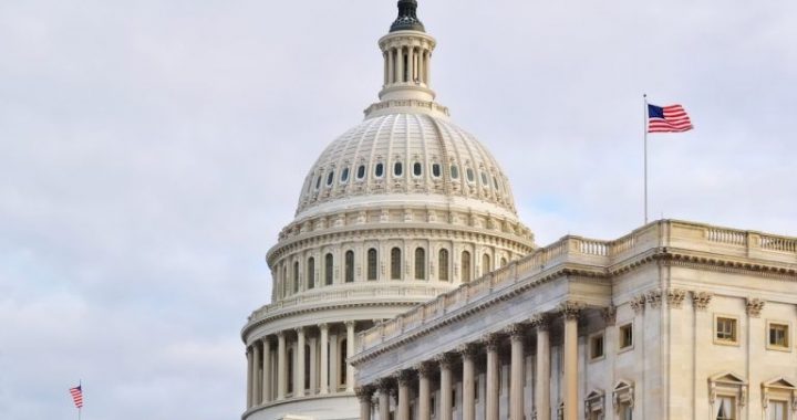 Banks Under Pressure From the Crypto World, Fear Replacement by Stablecoins