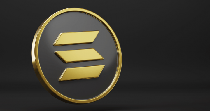 Solana Leads Altcoin Rally as Crypto Market Cap Reaches Record High