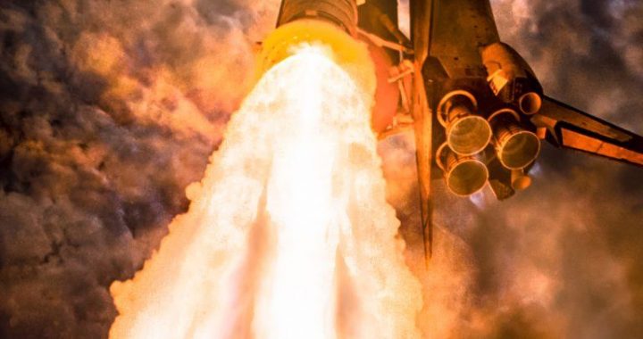 Coinbase Sees Full-Scale Altcoin Season Brewing With September Rotation in Sight