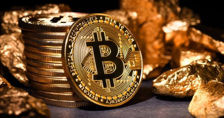 Bitcoin Long-Term Holders May Be Selling, But Is The Bull Run Really Over?