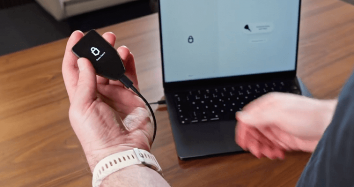 Users Can Connect to Uniswap, Aave, Opensea via Trezor Suite