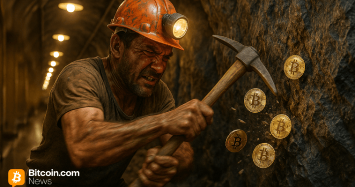 BTC Miners Defy Odds: Network Hashrate Hits 1.091 ZH/s Despite Falling Revenues
