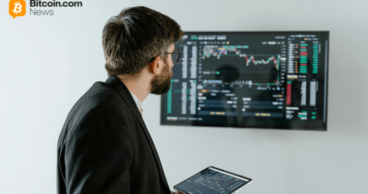 XRP in the Danger Zone: Charts Reveal Looming Volatility Ahead