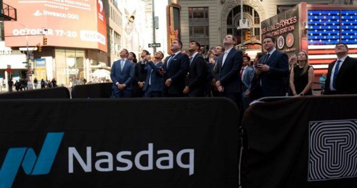 Bitcoin Inches up to $112K as Stocks Hit Record Highs