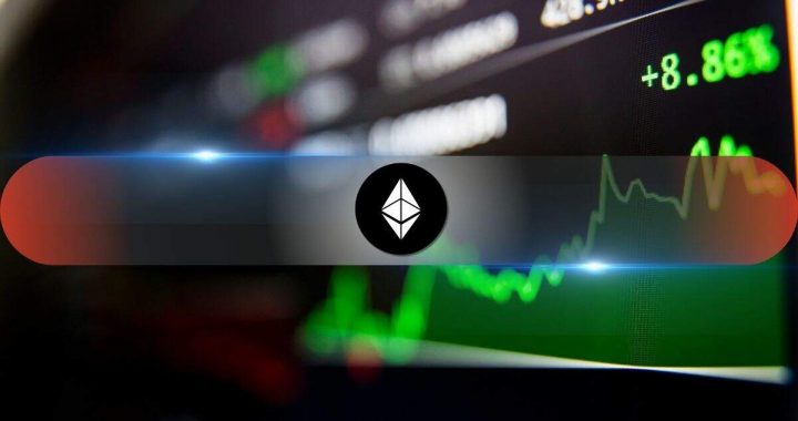 Ethereum Joins $1.9B Crypto Surge, Bitcoin Bags $977M as Investors Pile Back In