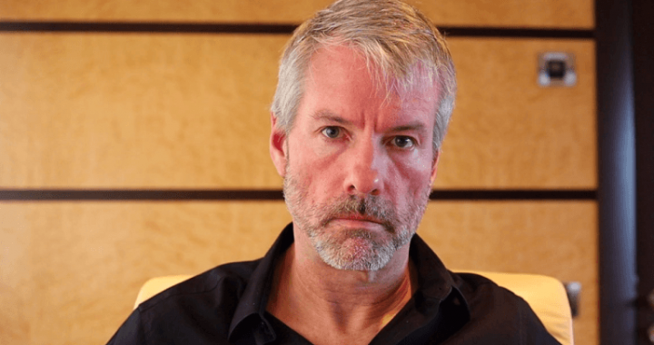 Strategy Adds $449M in BTC, Now Holds 636,505 Coins