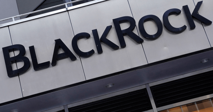 Report: World’s Largest Asset Manager Blackrock Mulls Turning ETFs Into Tokens