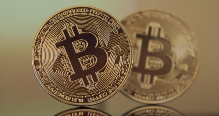 More Pain Ahead? Bitcoin Trendline Breach Sparks Talk Of Corrective Wave In Play