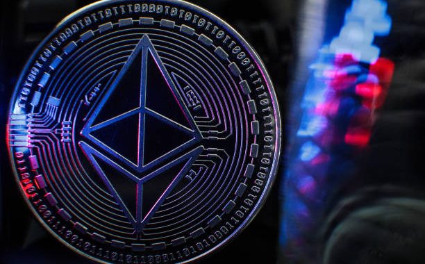 Ethereum Dual Chart Recovery: ETH And ETH/BTC Signal Strength Despite Bearish Close