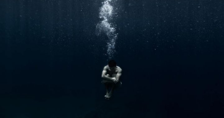 Sinking In Minutes: Binance Alpha Token Plunges 99% In Shocking Price Meltdown