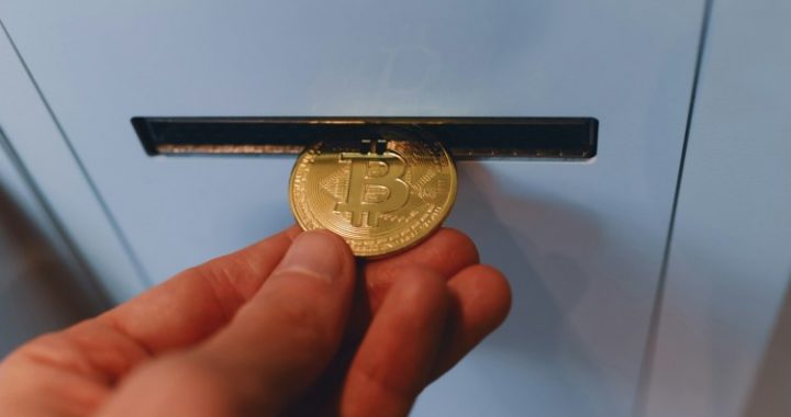 Bitcoin Enters ‘Disbelief Phase’ – Could Short Sellers Face The Next Squeeze?
