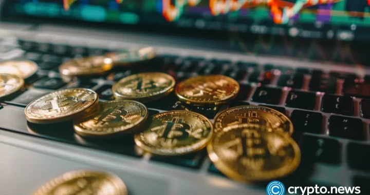 Bitcoin price slips below $110K as spot BTC ETFs record $536M net outflows