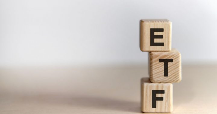 Crypto ETF Boom: 155 Filings Across 35 Assets, Analyst Backs Index Funds