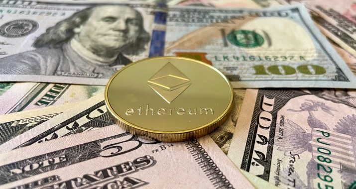 Is The Ethereum Bull Cycle Over? Analyst Identifies Potential ‘Double Top’ Pattern