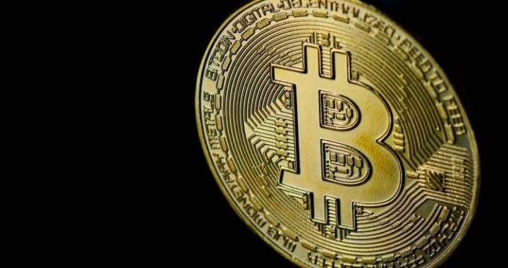 Bitcoin In Bullish Confluence: Death Cross And Key Support Signal Upside