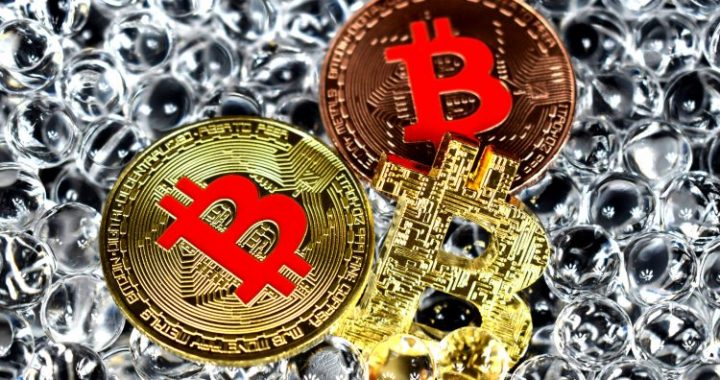 Big Bitcoin Holders Are Selling, But Few Buyers Are Stepping In As Demand Weakens