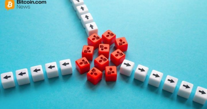 Bitcoin ETFs Suffer $870 Million Mass Exit as Ether Also Bleeds