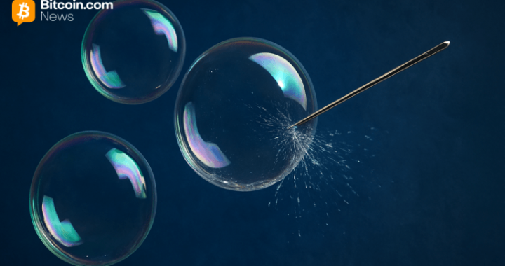 Weekly Roundup: Crypto Market Loses $280B, Bitcoin Risks Drop Toward $89K