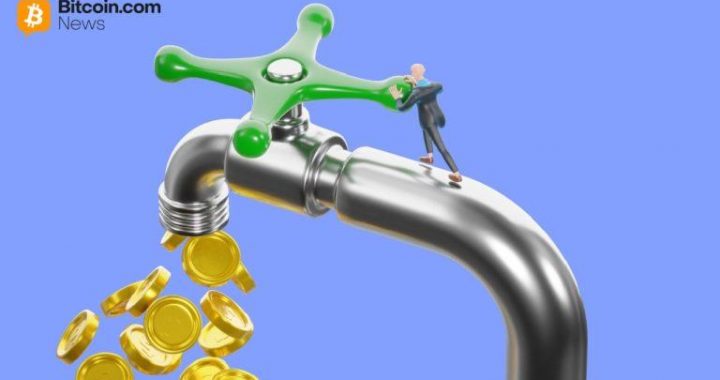 Solana Delivers Again as Bitcoin and Ether ETFs See Heavy Outflows