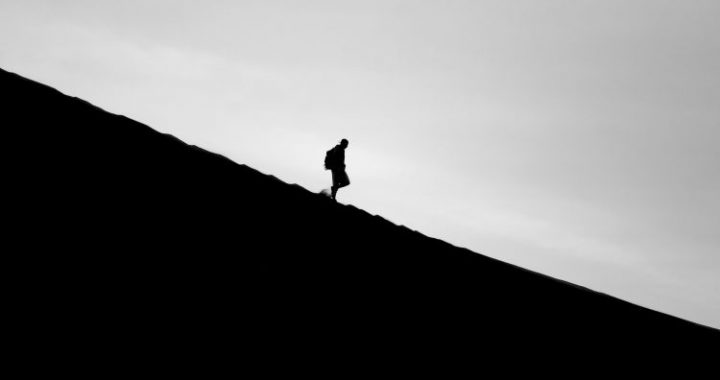 Bitcoin’s $126K Sprint May Be Over — Fidelity Predicts 2026 Slide