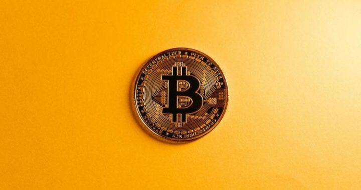 Bitcoin Crash Fails To Shake Ripple CEO — He Still Calls For $180K