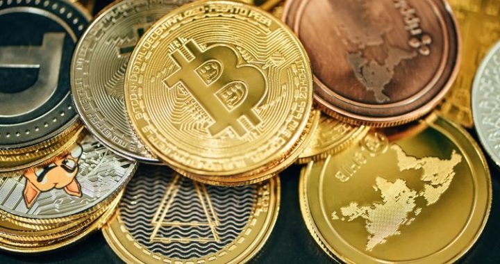 Crypto Policy In The Hot Seat As US Lawmaker Calls SEC Hearing