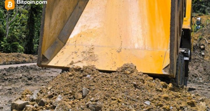 Peter Schiff Says Rising Bond Yields Explain Why Bitcoin and Other Crypto Are Getting Killed