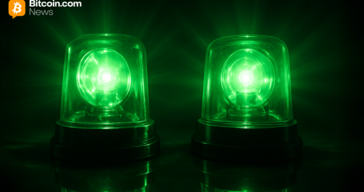 Coinbase and Korea Premiums Flash Green While Bitcoin’s December Chaos Deepens