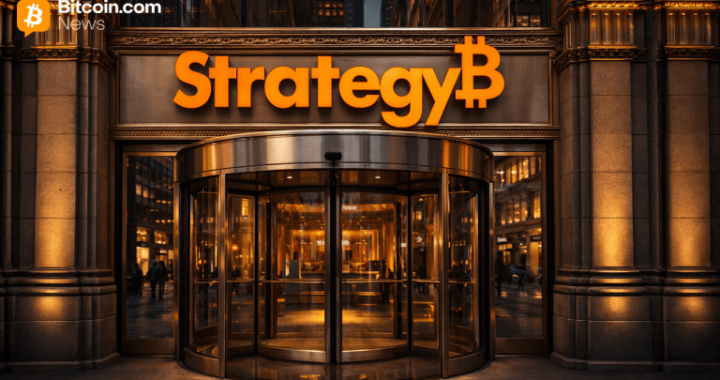 Saylor’s Green Dots Deliver Again as Strategy Boosts USD Reserve to $2.19B