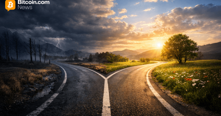 Crypto Stocks Split as Nasdaq Rises, Dow Slips and Bitcoin Miners Push Higher