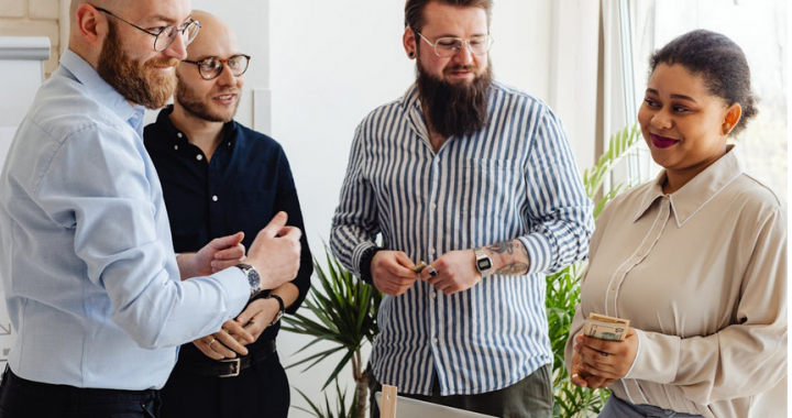 How to Survive Crypto Drawdowns Without Losing Yourself