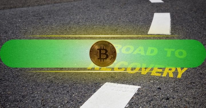 Analyst: Deeply Negative Funding Rates Hint at BTC Bounce