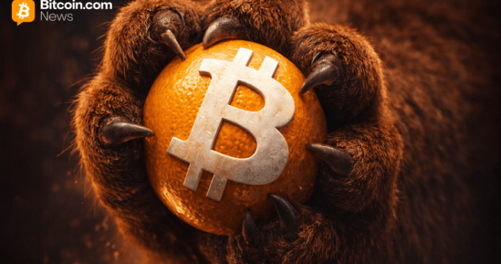 Bitcoin Clings to $62.5K as Bearish Pressure Tightens Its Grip