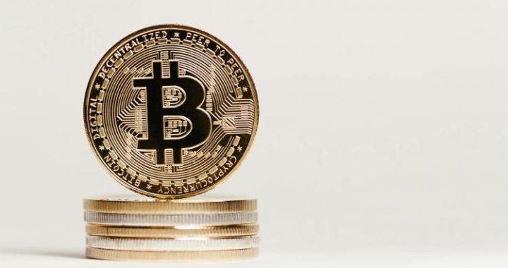 Bitcoin MVRV Falls Into 0–10% Zone — Is A Recovery Underway?