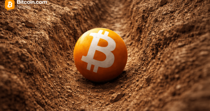 Bitcoin Drifts in Tight Range With Downtrend Still Intact