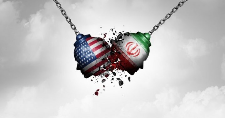 Bitcoin Weakens While Oil Climbs After Trump Signals Continued Iran Strikes