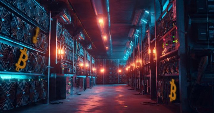 Bitcoin Pressure Builds As Miners Dump 32K BTC In Just 3 Months