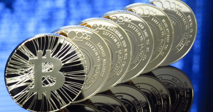 Bitcoin Bottom In? 2 Key Resistance Zones To Monitor – Analyst