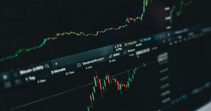 Crypto Market Sees $1.46B Fund Exodus As Traders Turn Cautious