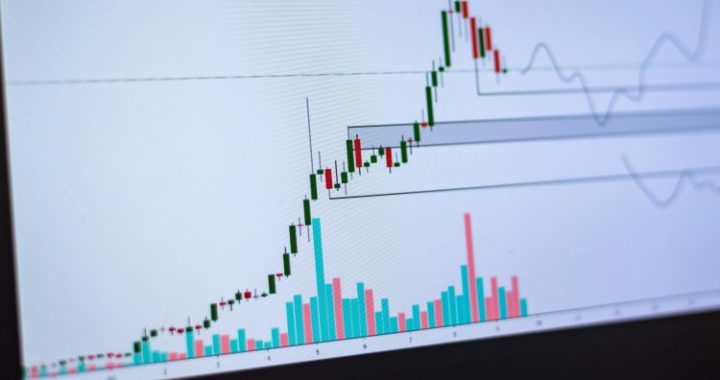 XRP Flashes Historic Rally Signal, Fueling $12 Price Speculation