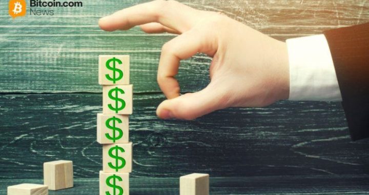 Bitcoin ETFs Post Third-Biggest 2026 Outflow as Blackrock Loses $448M
