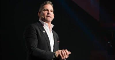 Grant Cardone adds $100 million in Bitcoin to real estate deal, targeting 32% returns