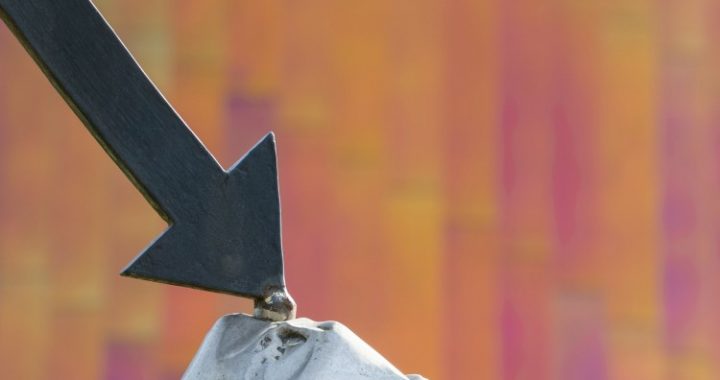 XRP ‘Under Heavy Resistance’ After Key $1.50 Rejection – Is A Drop To $1 Next?