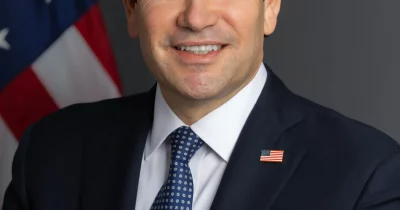 Iran threatens to destroy commercial vessels in international waters, Rubio says, as crypto scams exploit the chaos