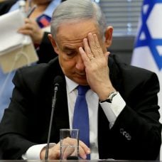 Netanyahu’s coalition moves to dissolve Knesset amid political instability