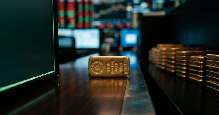 Gold Sold the War. Bitcoin Didn’t.
