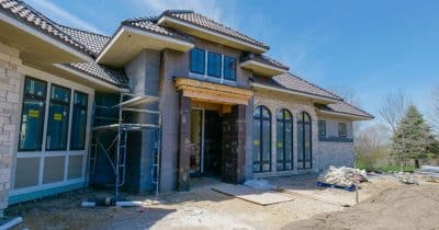 US new-home sales fall 7.3% as mortgage rates refuse to budge