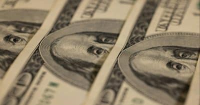 US inflation climbs to highest since 2023 as consumer spending and income beat forecasts